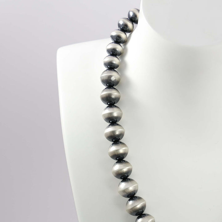 Navajo Pearl Necklace