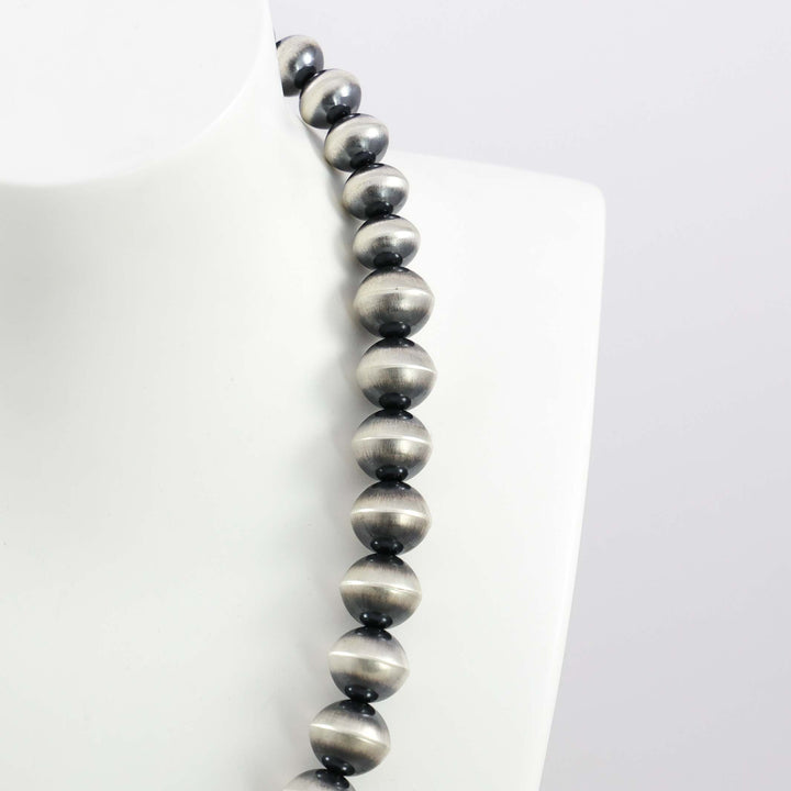 Navajo Pearl Necklace