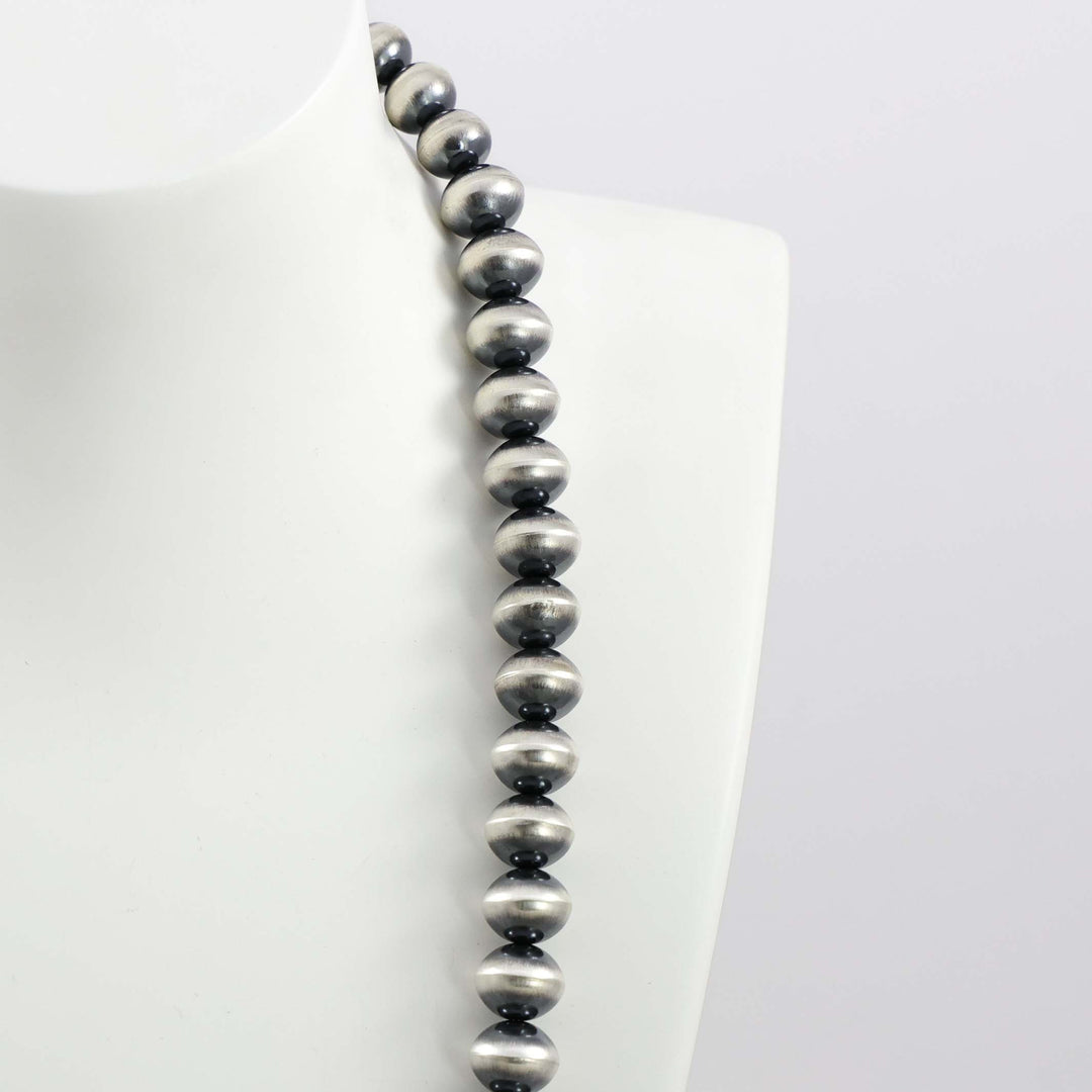 Navajo Pearl Necklace