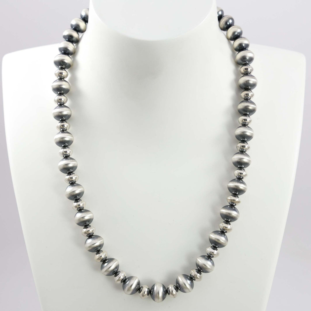 Navajo Pearl Necklace