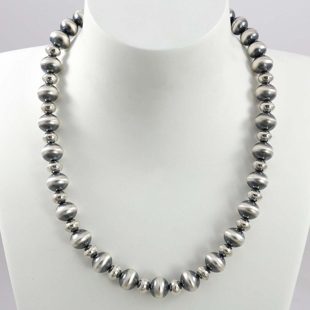 Navajo Pearl Necklace