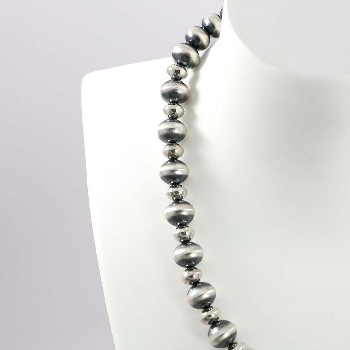 Navajo Pearl Necklace