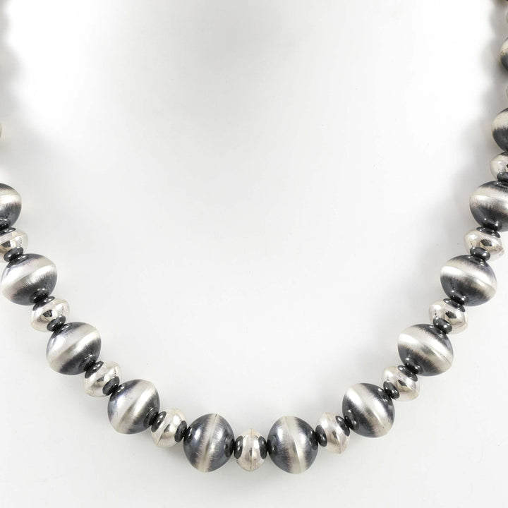 Navajo Pearl Necklace