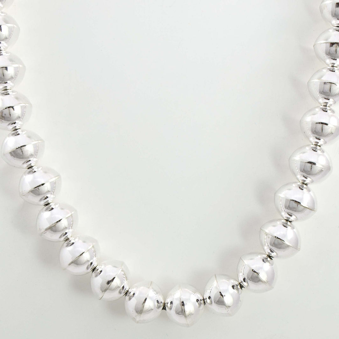Navajo Pearl Necklace