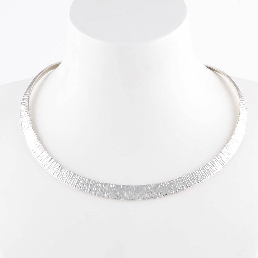 Hammered Collar Necklace