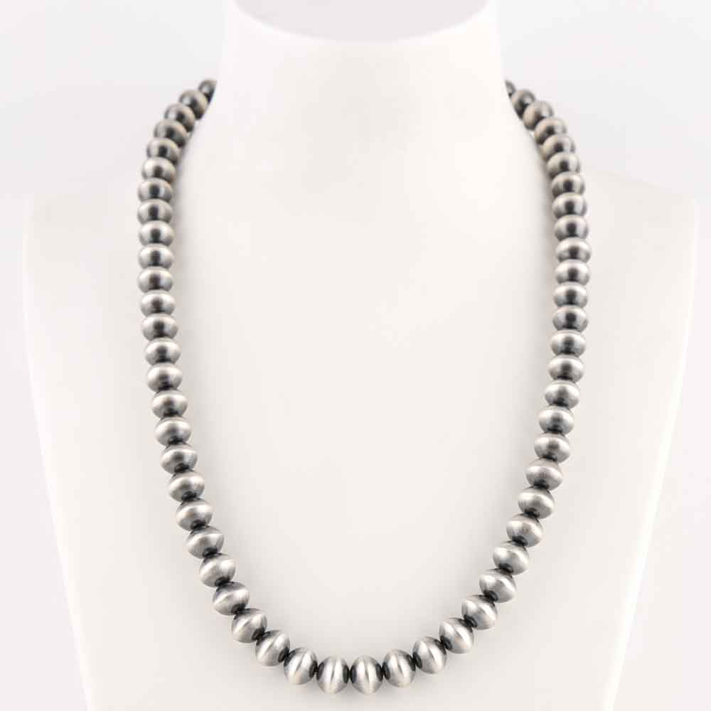 Navajo Pearls – Garland's
