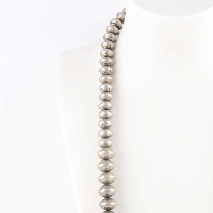 1980s Navajo Pearl Necklace