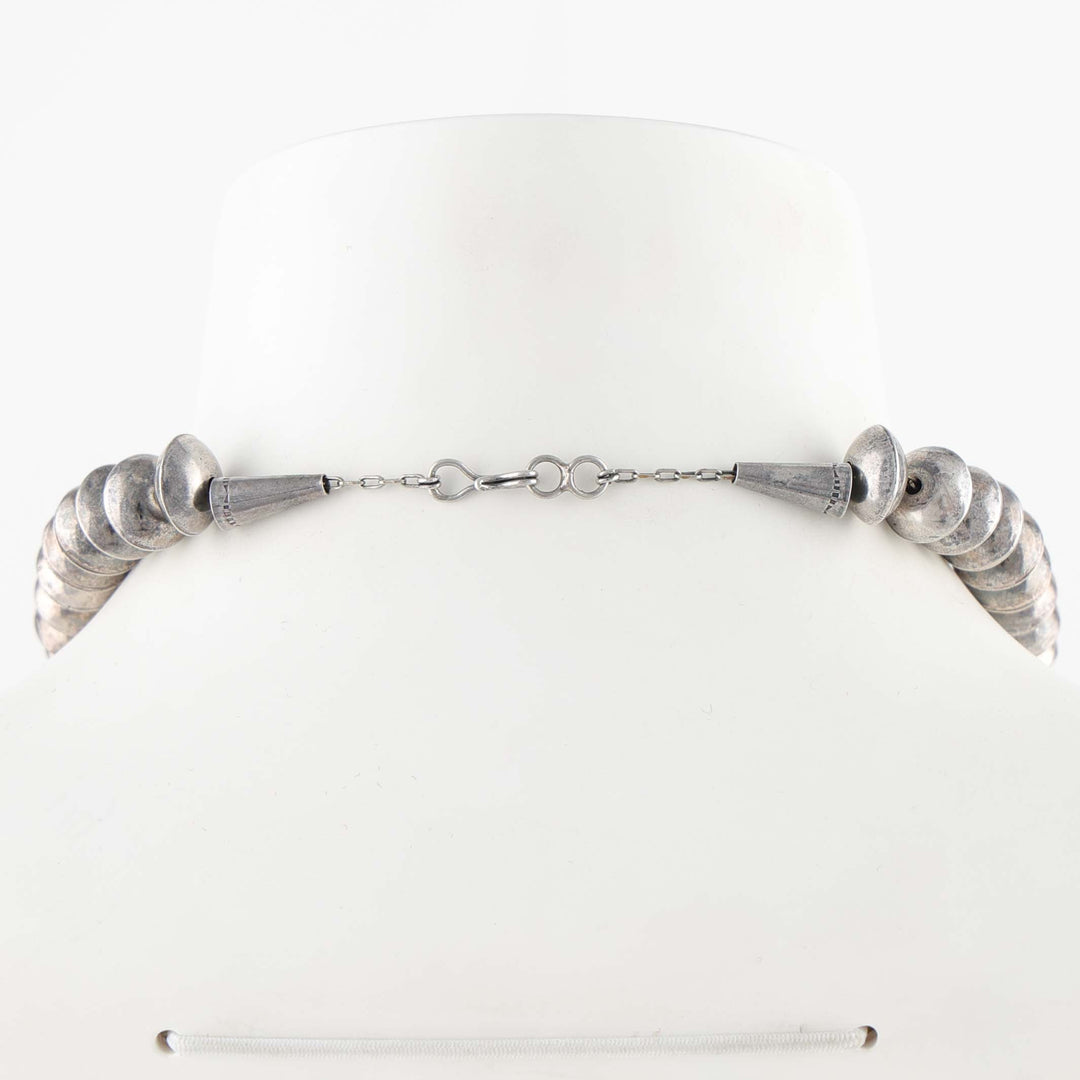 1970s Navajo Pearl Necklace