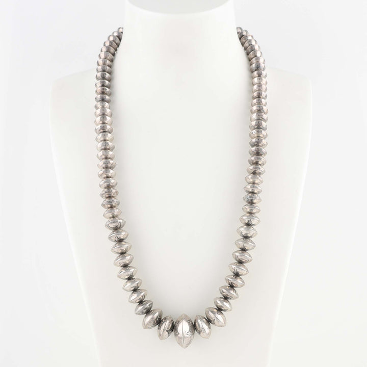 1970s Navajo Pearl Necklace