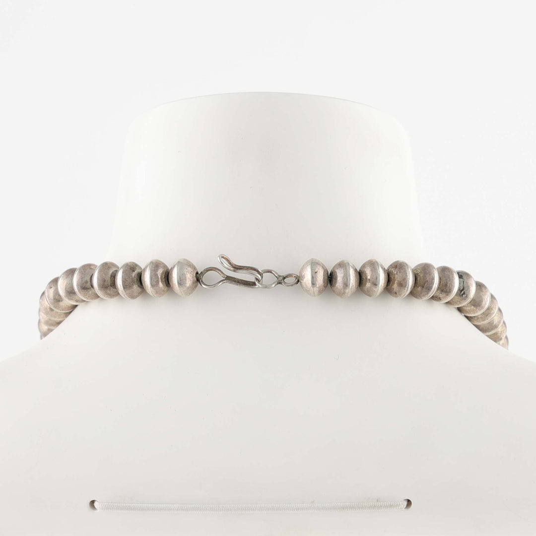 1970s Navajo Pearl Necklace