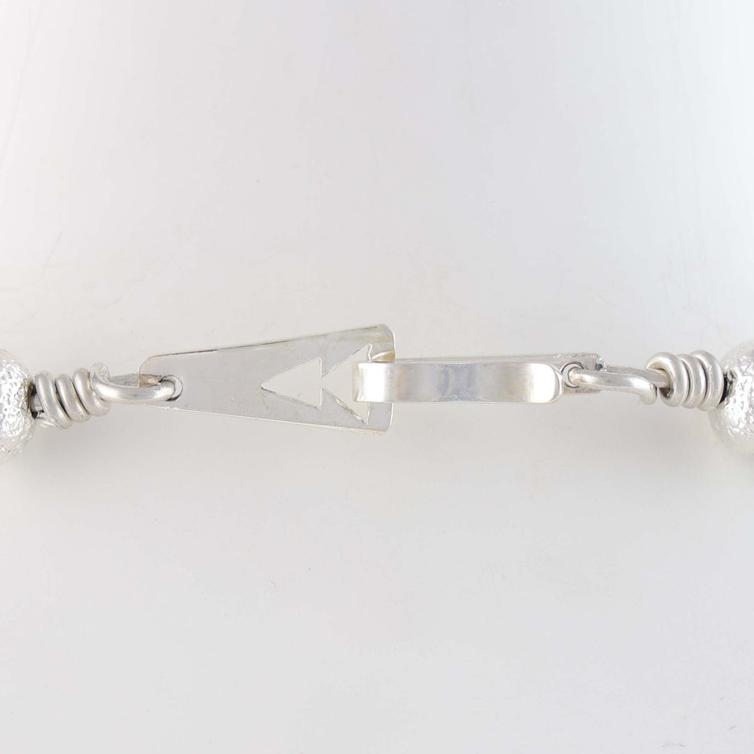Navajo Pearl Necklace with Gold Bead