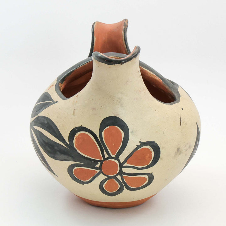 1930s Santo Domingo Pot