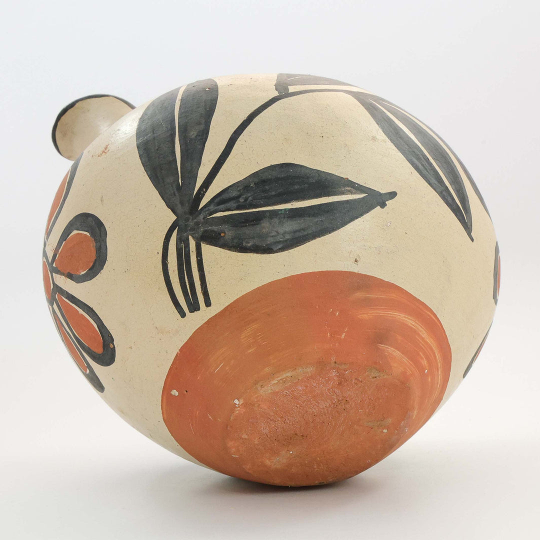 1930s Santo Domingo Pot
