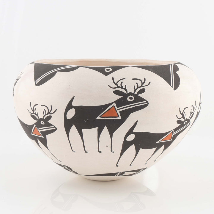 1970s Acoma Deer Pot