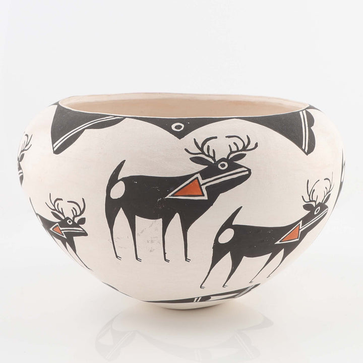 1970s Acoma Deer Pot