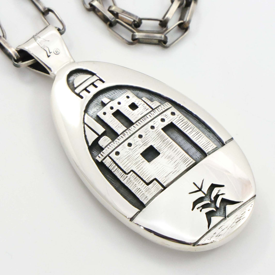 Reversible Pendant on Chain