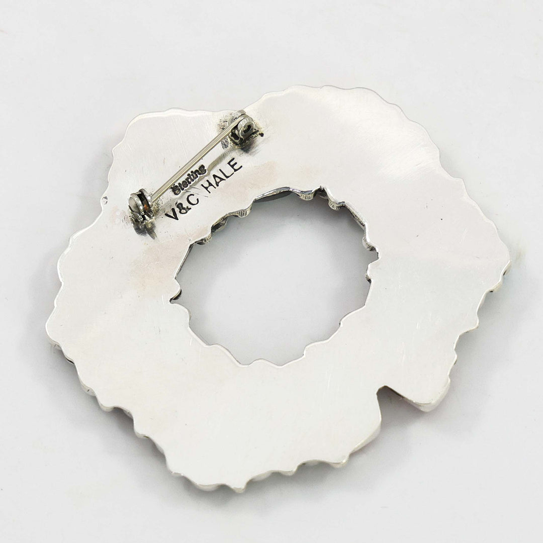 Christmas Wreath Pin