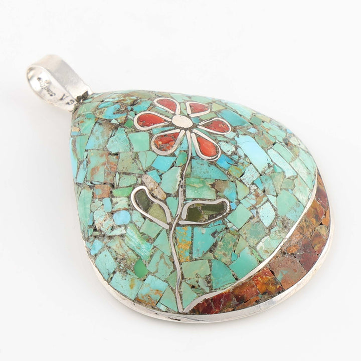 Flower Shell Pendant