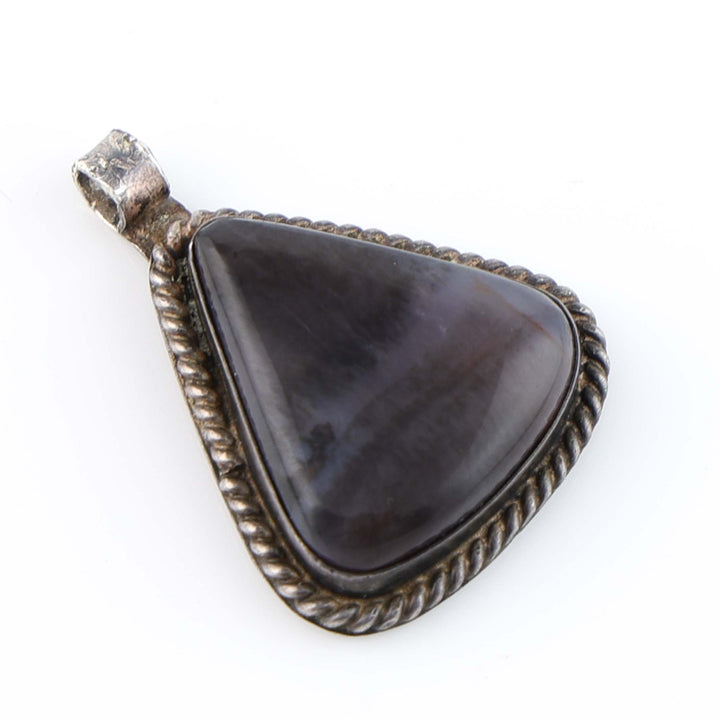 1930s Navajo Agate Pendant
