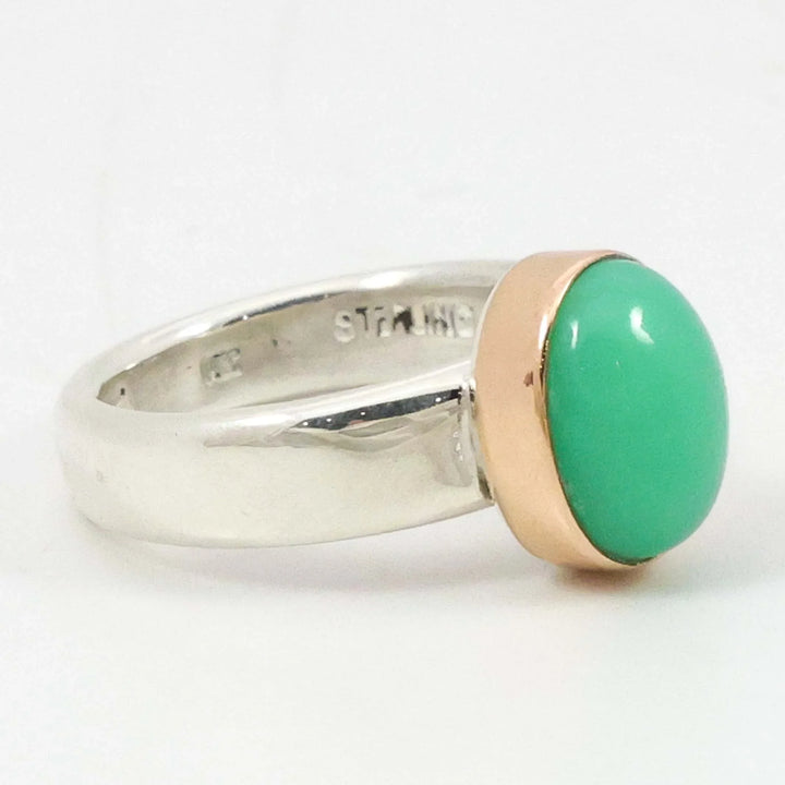 Chrysoprase and Gold Ring