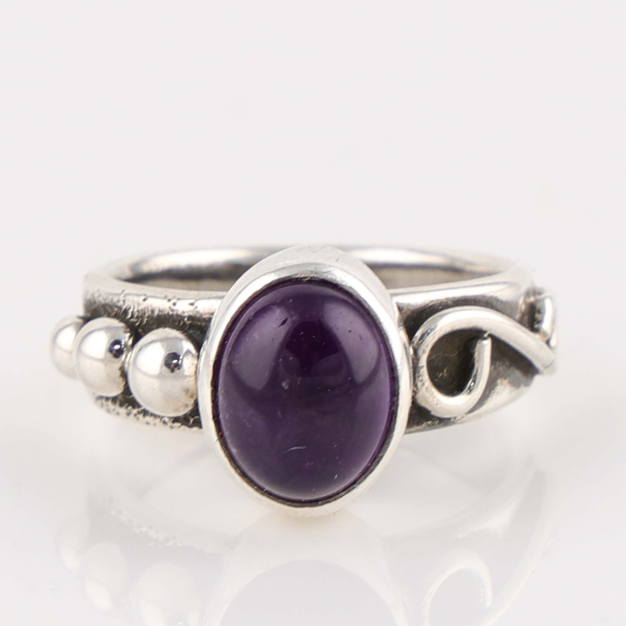 Amethyst Ring – Garland's
