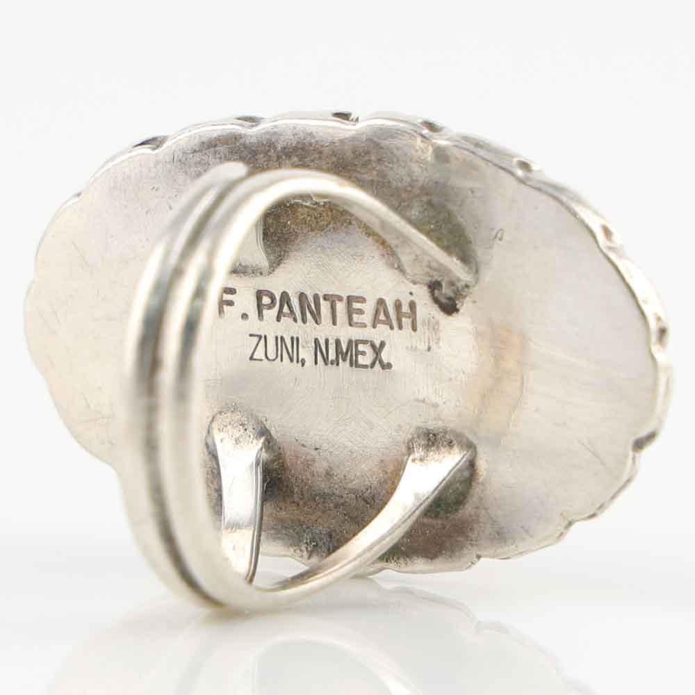 1970s Coral and Mother of Pearl Ring