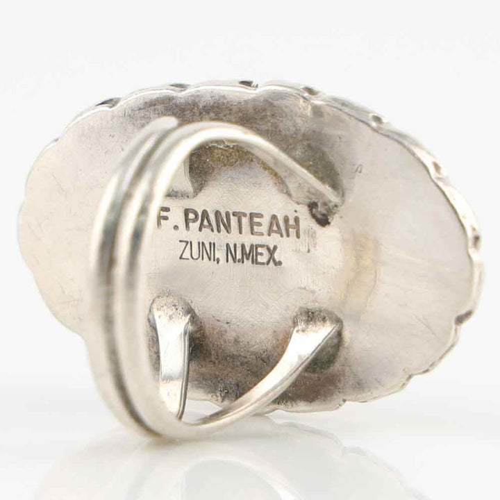 1970s Coral and Mother of Pearl Ring