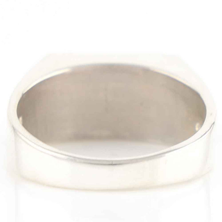 Jet and Spiny Oyster Shell Ring
