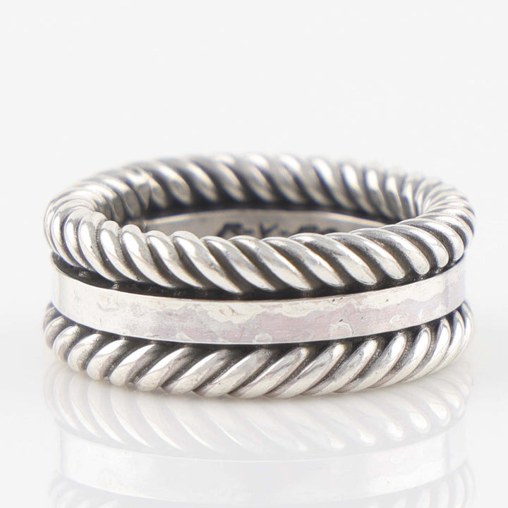 Illusion Ring