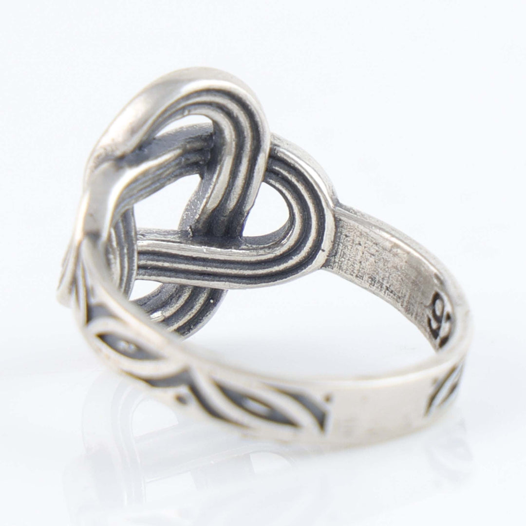 Life Knot Ring