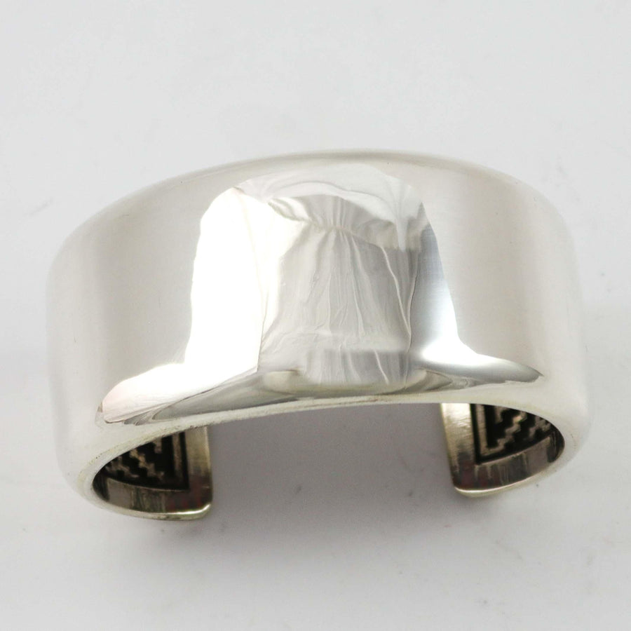 Hidden Coral Cuff by Dan Jackson - Garland's