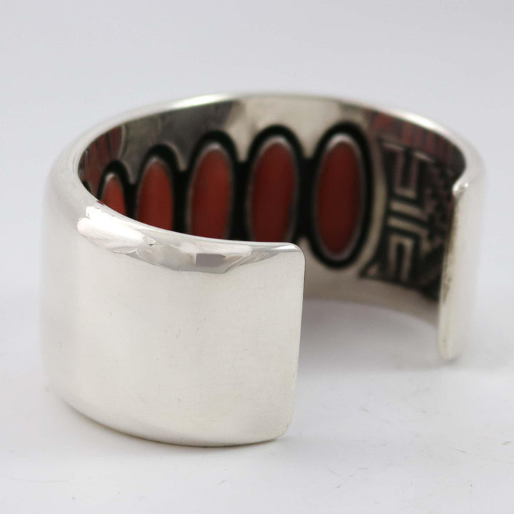 Hidden Coral Cuff by Dan Jackson - Garland's