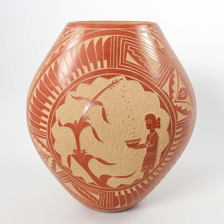Jemez Sgraffito Pot by Carol Vigil - Garland's