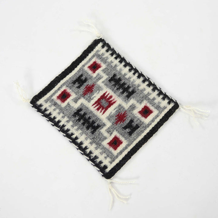 Miniature Storm Pattern by Janice Bia - Garland's
