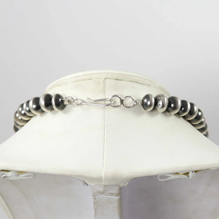 Navajo Pearl Necklace by Alliyah Yazzie - Garland's