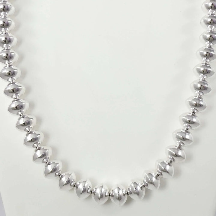Navajo Pearl Necklace by Alliyah Yazzie - Garland's