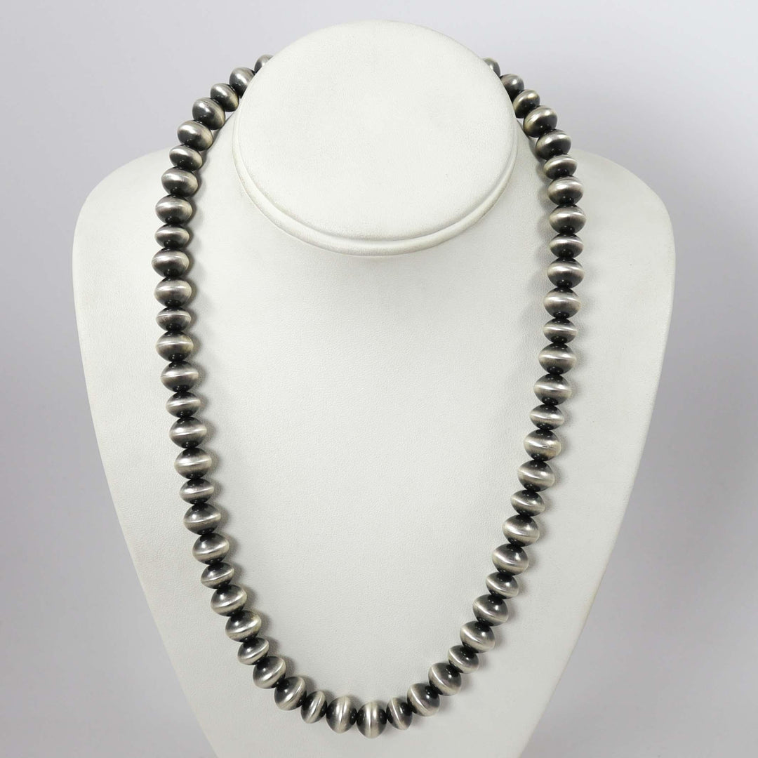 Navajo Pearl Necklace by Alliyah Yazzie - Garland's