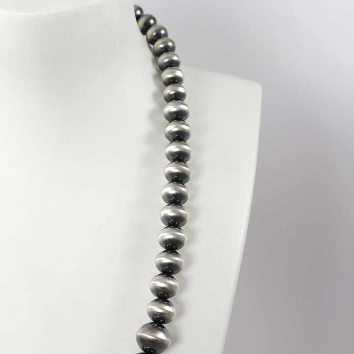 Navajo Pearl Necklace by Ruby Haley - Garland's