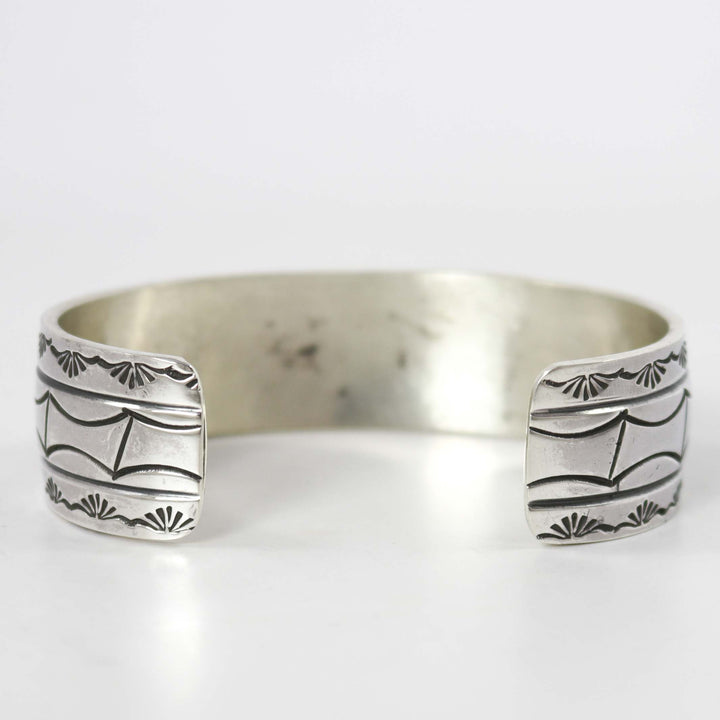 Overlay Cuff by Peter Nelson - Garland's
