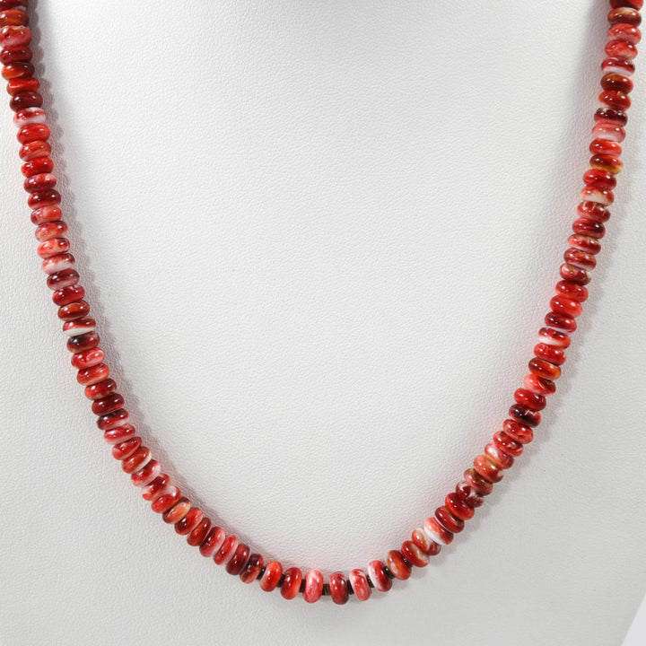 Spiny Oyster Necklace by Lester Abeyta - Garland's