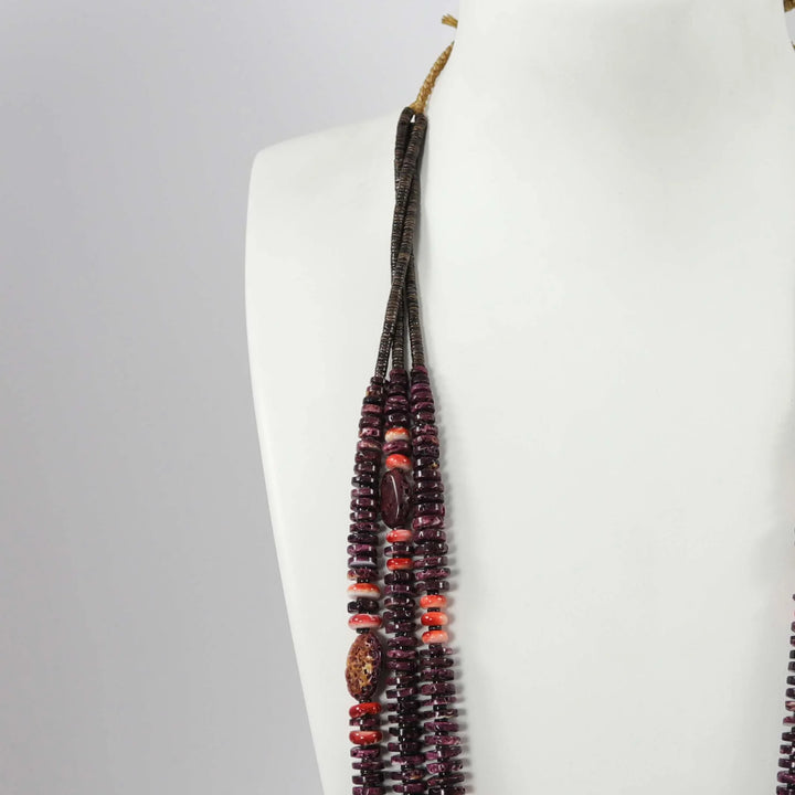 Spiny Oyster Necklace by Raymond Tenorio - Garland's