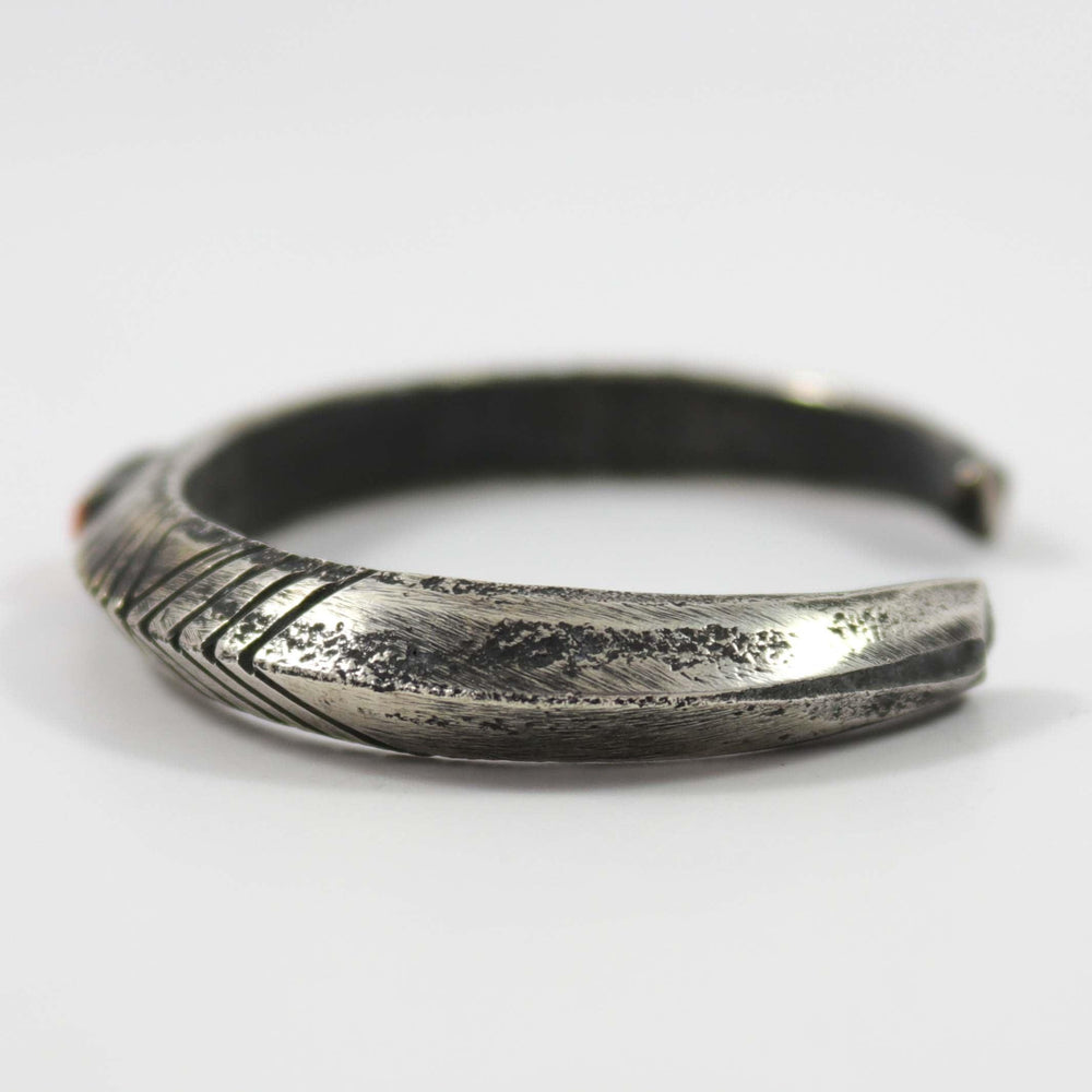 Spiny Oyster Shell Cuff by Jock Favour - Garland's