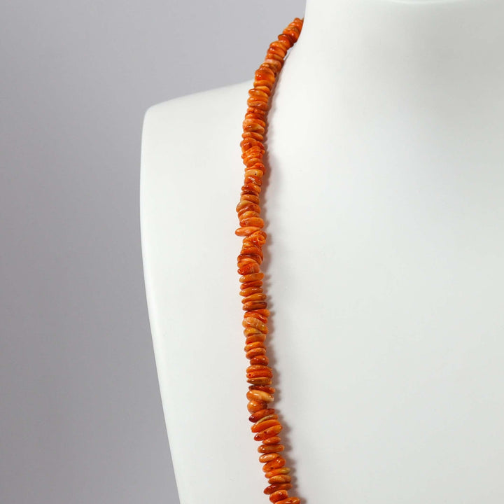 Spiny Oyster Shell Necklace by Lester Abeyta - Garland's