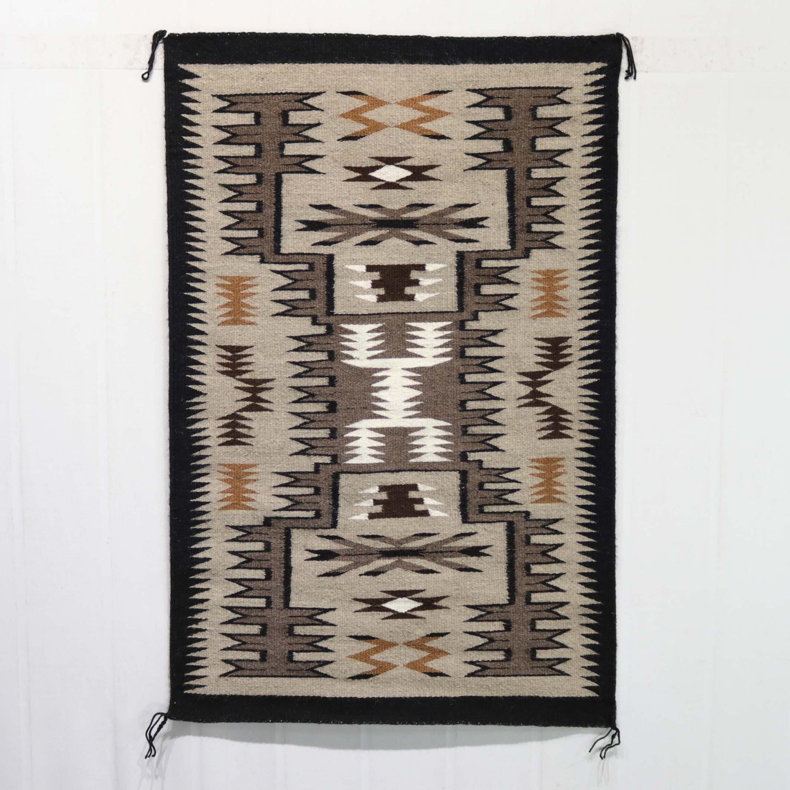 Storm Pattern by Betty Bahe - Garland's