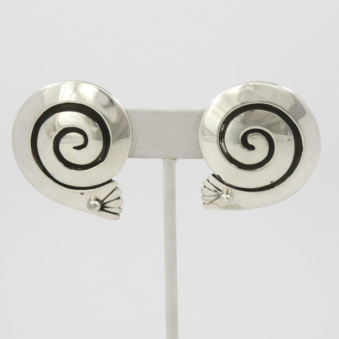 Swirl Earrings by Debbie Silversmith - Garland's