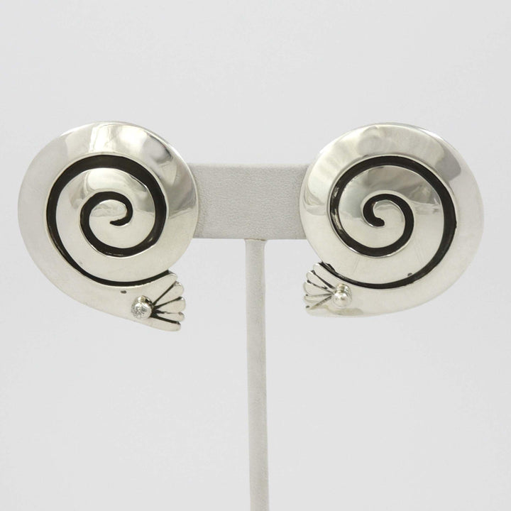 Swirl Earrings by Debbie Silversmith - Garland's