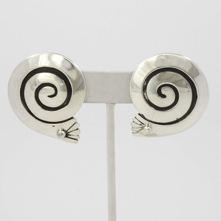Swirl Earrings by Debbie Silversmith - Garland's