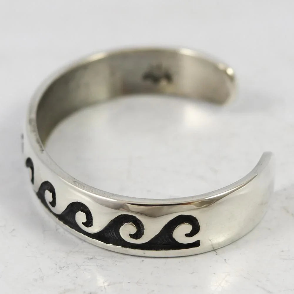 Water Wave Cuff