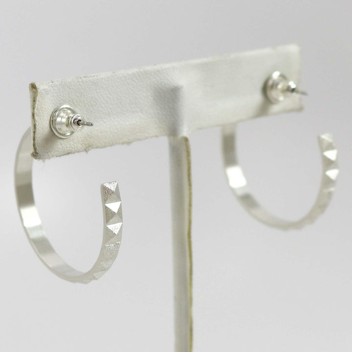 Pyramid Hoops by Maria Samora - Garland's