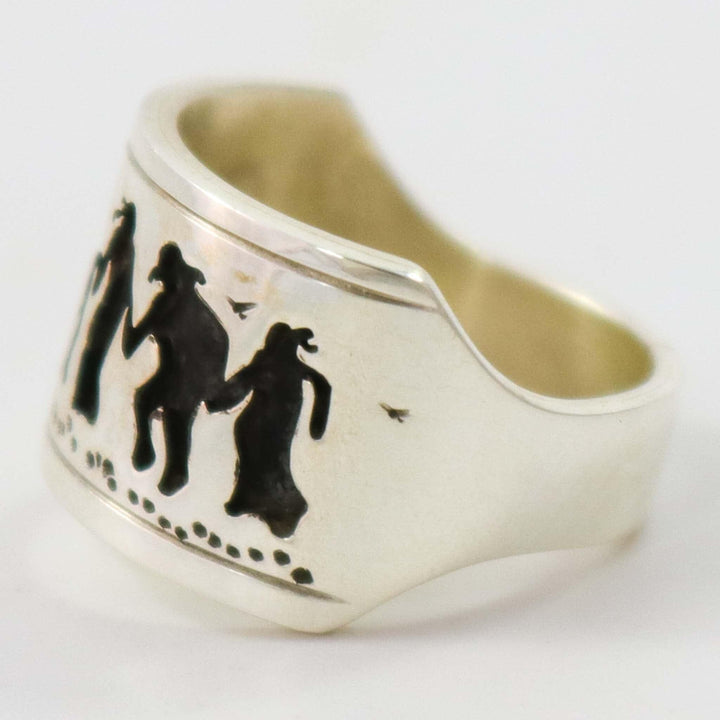 Friendship Ring by Gilbert Begay - Garland&